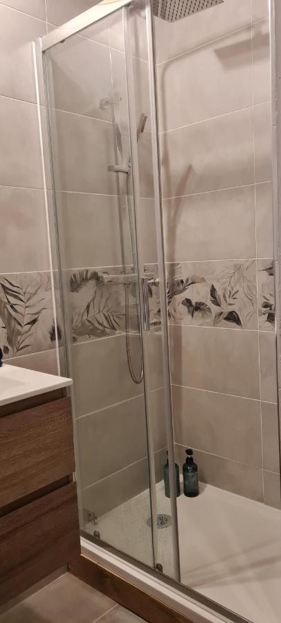 Studio 4 Personnes Aux Pieds Du Chateau De Blois Avec Experience De Dormir Sous Les Aurores Boreales Eksteriør bilde