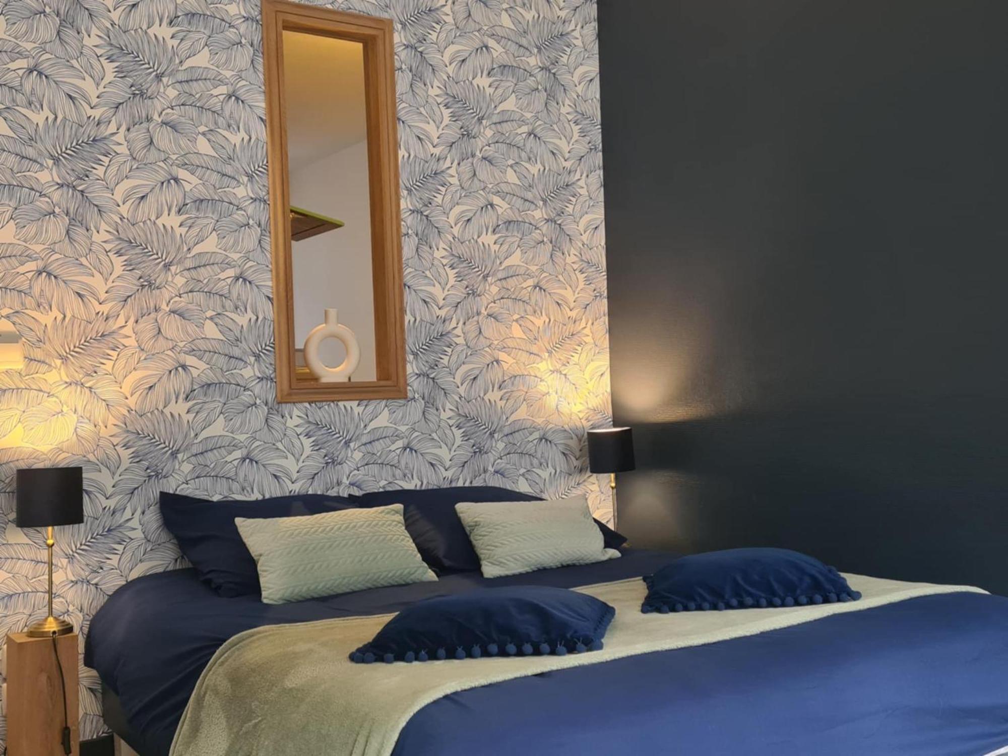 Studio 4 Personnes Aux Pieds Du Chateau De Blois Avec Experience De Dormir Sous Les Aurores Boreales Eksteriør bilde